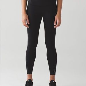Lululemon Fast and Free 7/8 Tight. Size 6